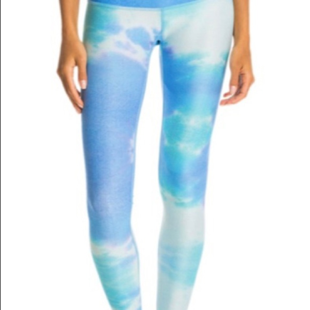 NWT Teeki Hot Pant Leggings Fairy Bath Print Medium